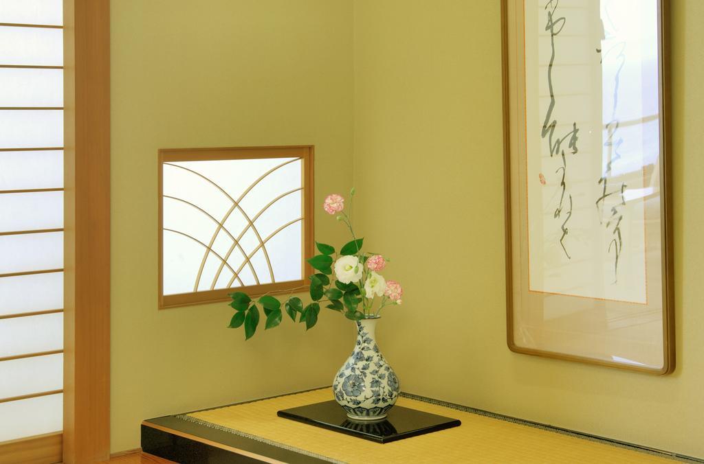 Kaike Kikunoya Hotell Yonago Rum bild
